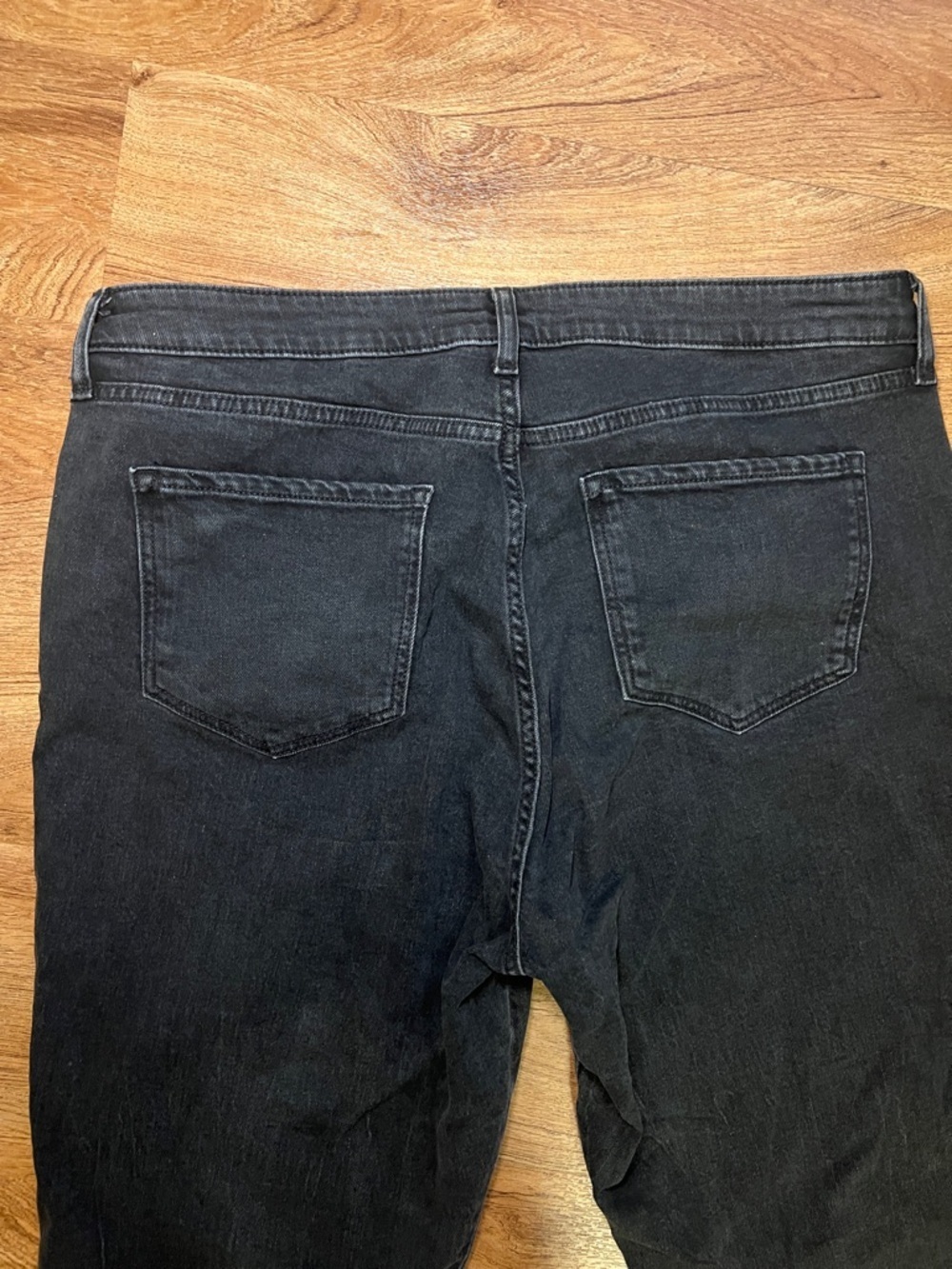 Old Navy High-Rise Vintage Slim Jeans Size 16 Black Wash Stretch Denim - Picture 6 of 6